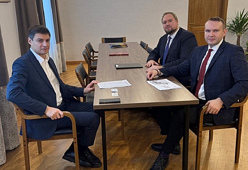 Осужденный за покерный клуб экс-замдиректора НЮИ ТГУ будет учить студентов праву