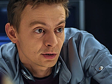 «Здесь артист должен где-то работать». Евгений Кулаков выступает в Израиле за 15 шекелей, но в Россию возвращаться не собирается