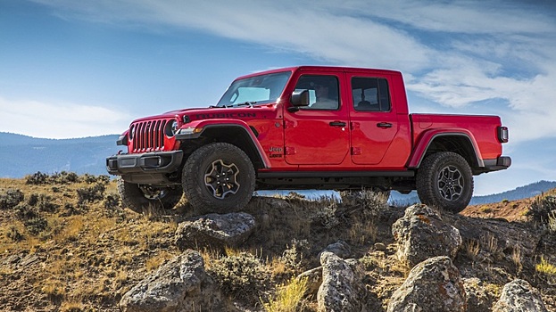 В Россию могут привезти очень крутой американский пикап Jeep Gladiator