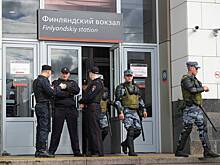 Взрывы в районе вокзала в центре Петербурга объяснили