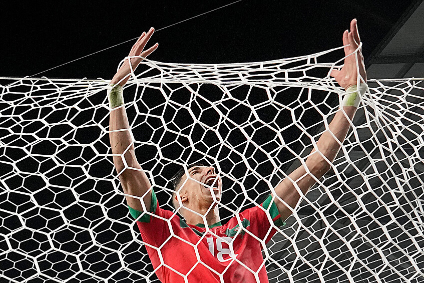 Футболист сборной Марокко Джавад Эль-Ямик во время матча между сборными Марокко и Испании на Чемпионате мира-2022 в Катаре