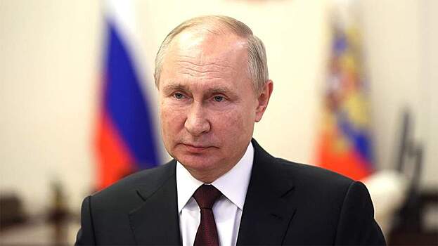 Путин назвал дедолларизацию необратимой