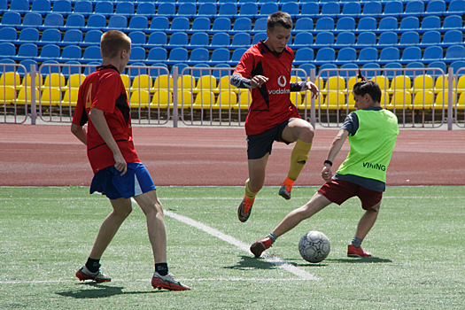 В Магнитогорске футбольный турнир памяти детского тренера определил сильнейших