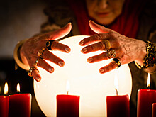 Специалист объяснил, почему нельзя выдавать гадание за психологическую помощь