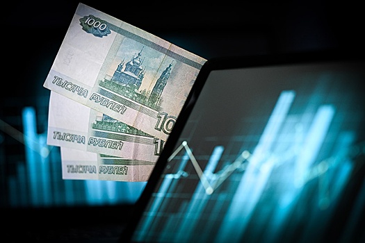 Константинов: Украинские владельцы выводили технику и деньги из крымских активов