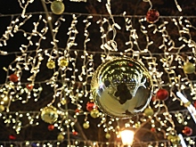 Огни на елке в центре Новосибирска зажжет мэр Локоть 1 декабря