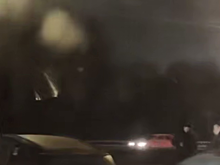 Автомобили с людьми разбились на МКАД и попали на видео