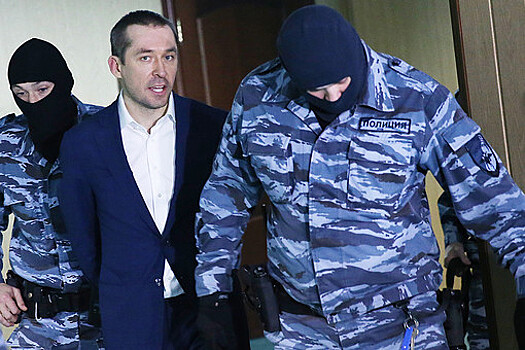 Мосгорсуд повторно отклонил жалобы на конфискацию имущества полковника Захарченко