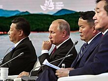 Путин пригласил Ким Чен Ына в Россию
