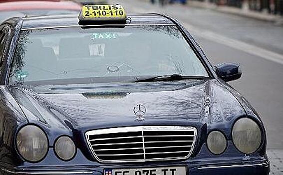 Новый способ оплаты такси введут в Тбилиси