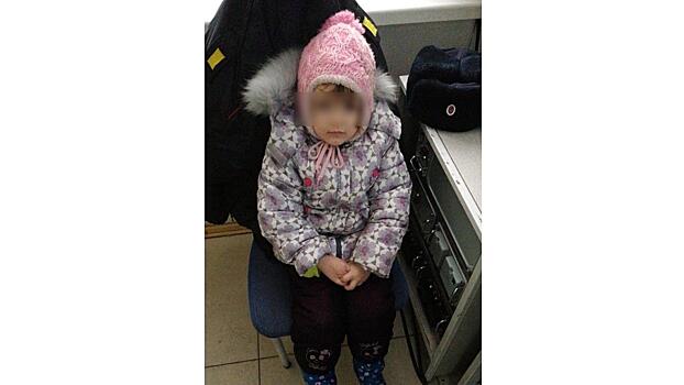 В УМВД опровергли информацию о потерявшейся маленькой девочке в Вологде