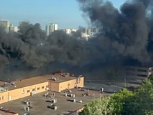 Крупный пожар произошел на севере Москвы