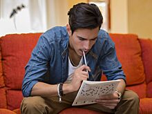 Нейробиолог объяснил, можно ли тренировать память с помощью кроссвордов