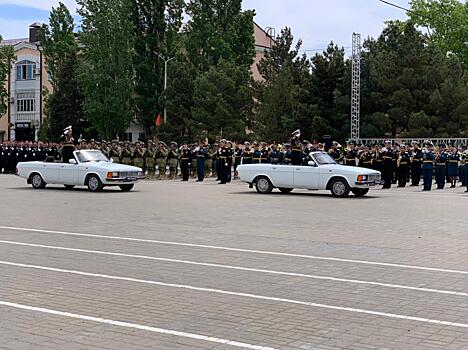В Каспийске прошла генеральная репетиция военного парада, посвященного 76-летней годовщине со Дня Победы