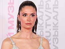 Агата Муцениеце сменила фамилию