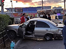 В Омске 25-летний водитель «Ниссана» погиб в ДТП