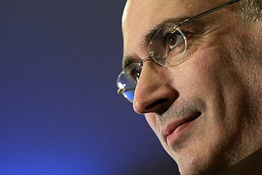 Ходорковского оштрафовали на 300 тысяч рублей за отсутствие маркировки иноагента