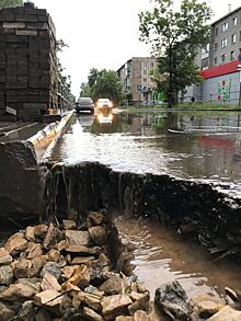 Новое покрытие на дорогах Лианозова прослужит минимум три года