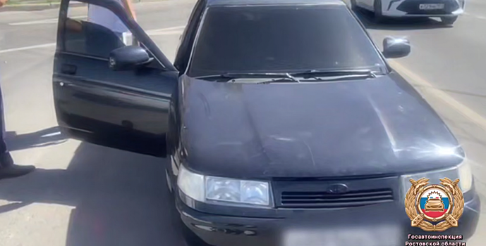 В Ростове за тонировку водителя арестовали на трое суток