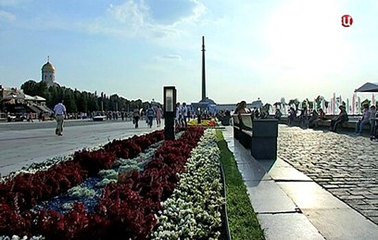 Парк Победы в День города превратился в большую концертную площадку