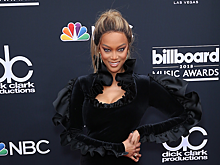 Тайра Бэнкс наконец смогла одолеть поплывшую фигуру и теперь показывает стройные и соблазнительные изгибы тела