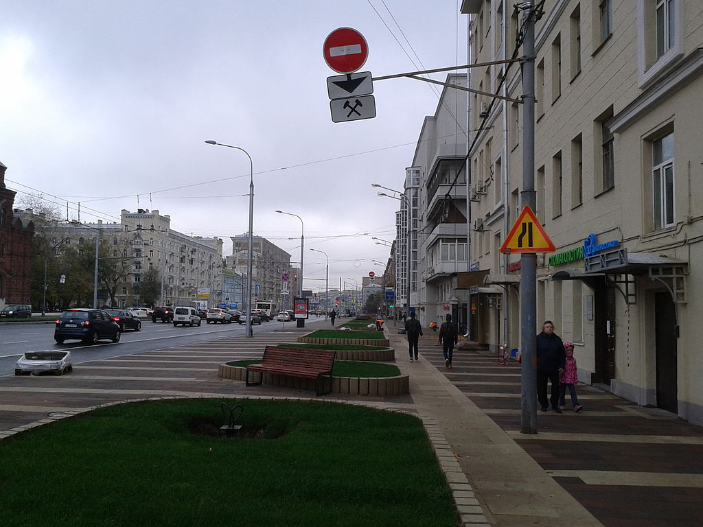 Движение на Новослободской улице восстановлено после аварии