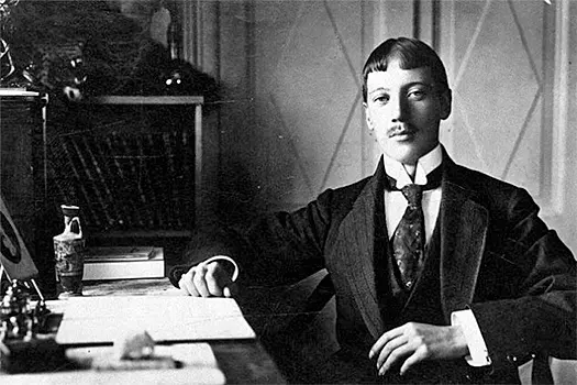 Почему русский поэт Николай Гумилев стал идеальной жертвой большевиков