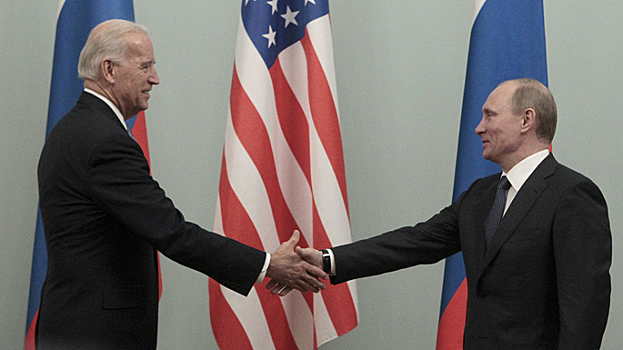 Кремль назвал возможное место встречи Путина и Байдена
