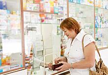 Продажи российских аптек упали на рекордные 15%