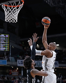 Новичок Евролиги "Париж" с ходу пробился в плей-офф турнира