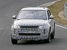 Range Rover Evoque в обновленном варианте был замечен на треке в Нюрбургринге