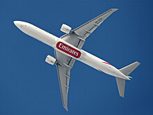 Авиакомпания Emirates бесплатно застрахует пассажиров от COVID-19