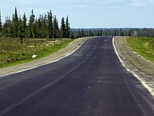 И всё-таки она строится. На трассе Надым - Салехард работы идут круглый год