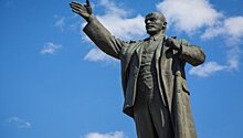 Памятник Ленину и танк «Иркутский комсомолец» вновь включены в список объектов культурного наследия