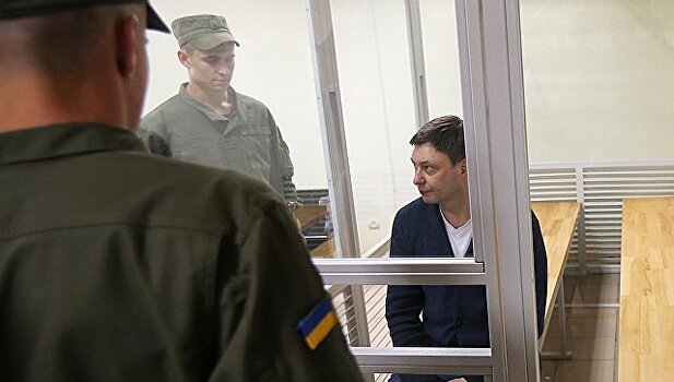 Вышинский в четверг передаст следователю прошение о встрече с Москальковой
