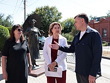 Реконструкция театров, строительство стадионов и возрождение туризма: ключевые проекты 2025 года под руководством Юрия Слюсаря