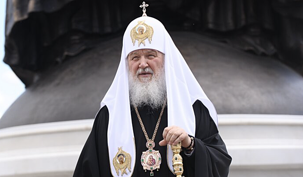Патриарх Кирилл призвал молиться о&nbsp;России и&nbsp;наступлении мира в&nbsp;наступающем году