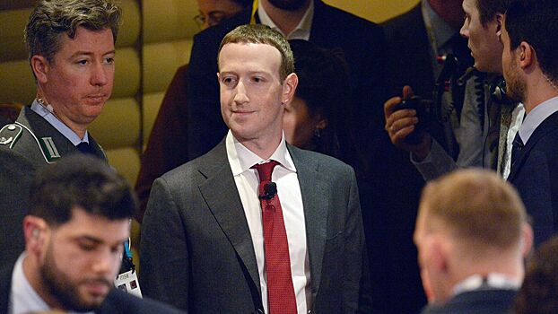 Цукерберг извинился перед пользователями за сбой в работе Facebook
