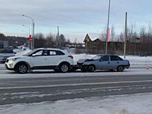 В Нягани в ДТП двое детей получили травмы
