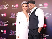 Жена Стаса Костюшкина призналась мужу в любви в день его 50-летия