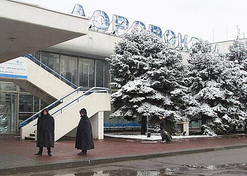 Мужчина перехватил радиочастоту аэропорта России и пугал диспетчеров дагестанцами и БПЛА