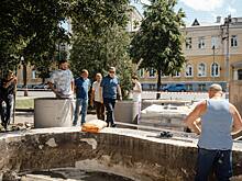 К августу клумба возле памятника Свиридову в Курске вновь станет фонтаном
