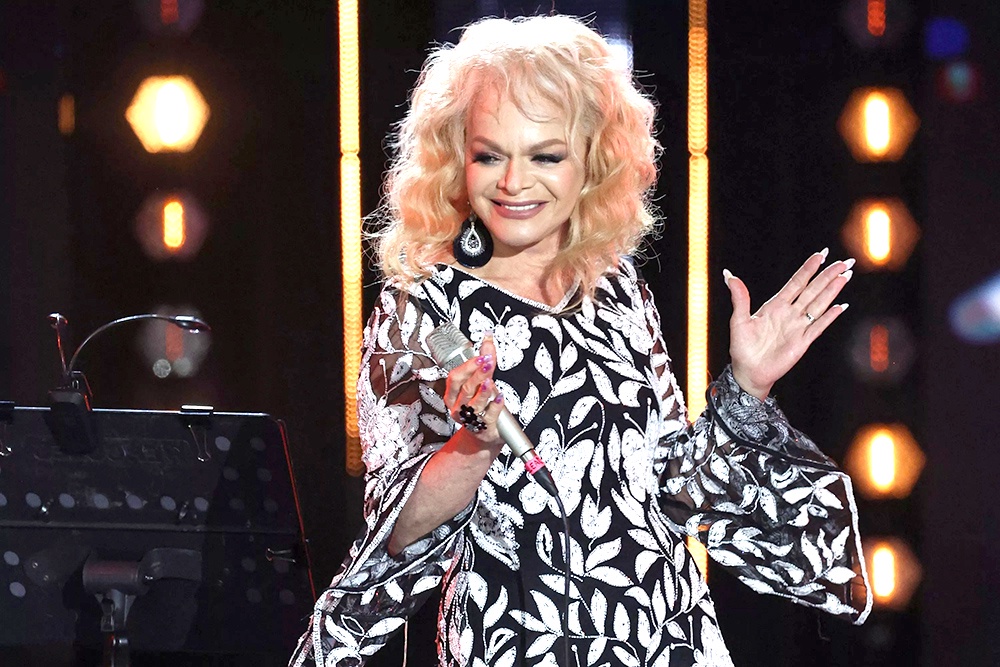 Концерт Ларисы Долиной «Юбилей в кругу друзей» перенесен с февраля на ноябрь