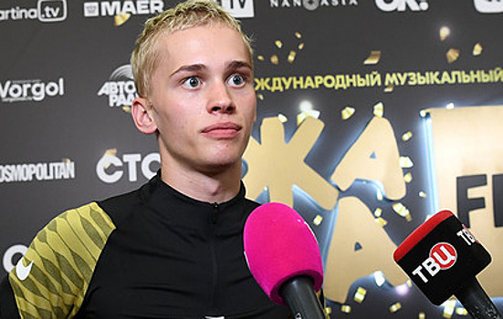 Даня Милохин рвется в Россию после новостей о скорой свадьбе Жени Медведевой: одумался, но уже поздно