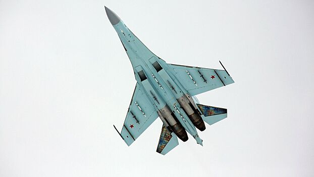 Су-27 перехватил над Балтикой два бомбардировщика США