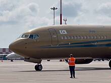 Зарубежный лидер прилетел в Казань на золотом самолете