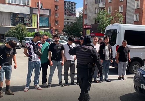 «Должны покинуть нашу страну»: глава МВД Колокольцев призвал к высылке бесполезных мигрантов