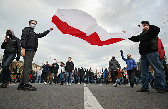 На протестных акциях в Белоруссии задержаны сотни человек