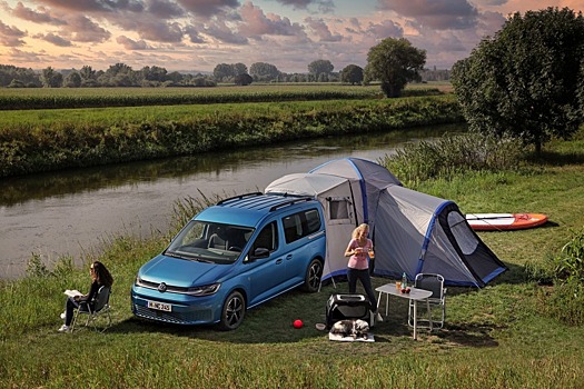 Volkswagen подготовил для Caddy походную версию с палаткой