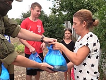 Волонтёры из России доставили гумпомощь жителям Запорожской области